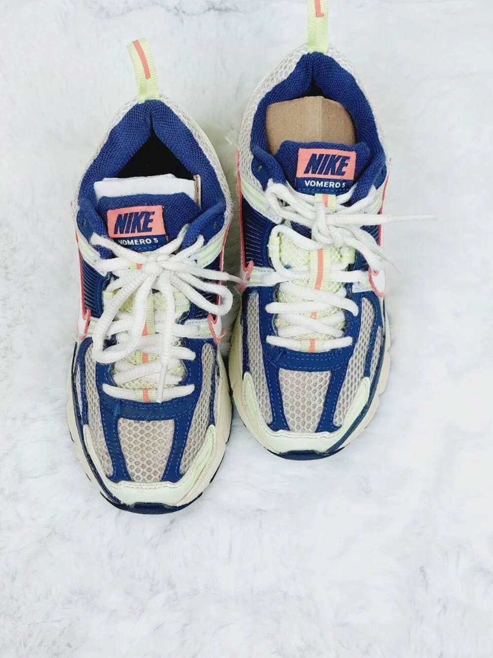 Nike Vomero 5 Girls Barely Volt Midnight Navy Pure Platinum White Sneakers Sz 2